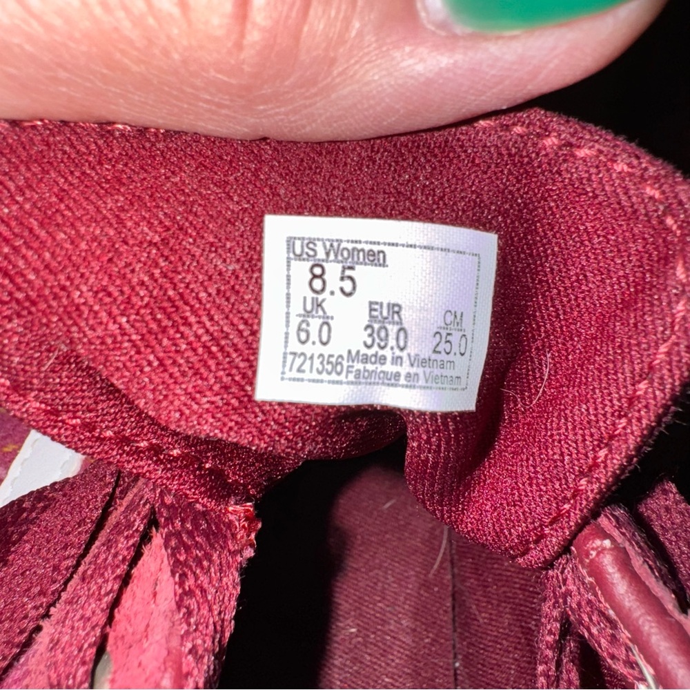 Suede Vans - Picture 10 of 11